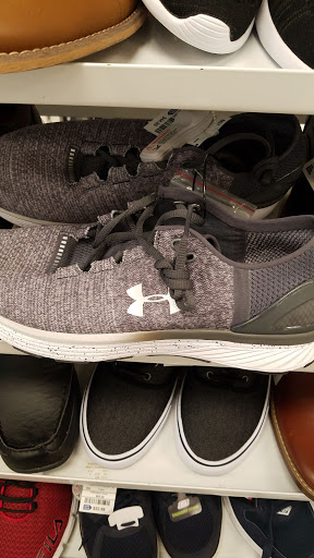 Clothing Store «Ross Dress for Less», reviews and photos, 4646 S Cooper St, Arlington, TX 76017, USA