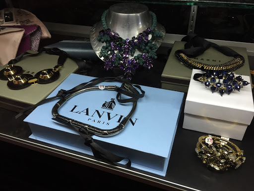 Clothing Store «United Apparel Liquidators», reviews and photos, 2918 West End Ave, Nashville, TN 37203, USA