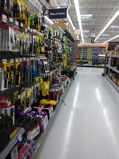 Discount Store «Walmart», reviews and photos, 3164 Berlin Turnpike, Newington, CT 06111, USA