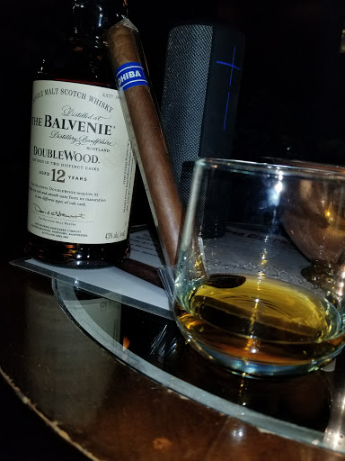 Tobacco Shop «TESA Cigar Company», reviews and photos, 1039 W Lake St, Chicago, IL 60622, USA