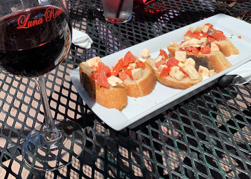 Pizza Restaurant «Luna Rossa Winery & Pizzeria», reviews and photos, 1321 Avenida de Mesilla, Las Cruces, NM 88005, USA