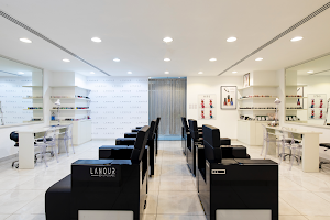 Lanour Beauty Lounge image