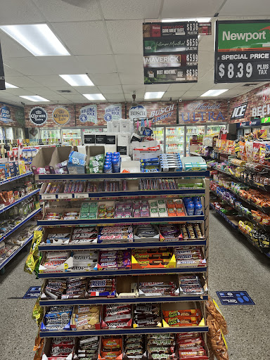 Convenience Store «Happy Foods», reviews and photos, 2099 N Highland Ave, Clearwater, FL 33755, USA