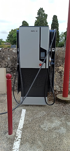 Borne de recharge de véhicules électriques Réseau SDE32 Charging Station Labrihe