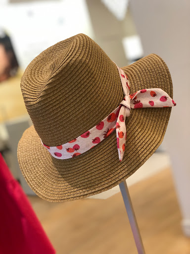 Shopping Mall «Longmeadow Shops», reviews and photos, 666 Bliss Rd # 2, Longmeadow, MA 01106, USA