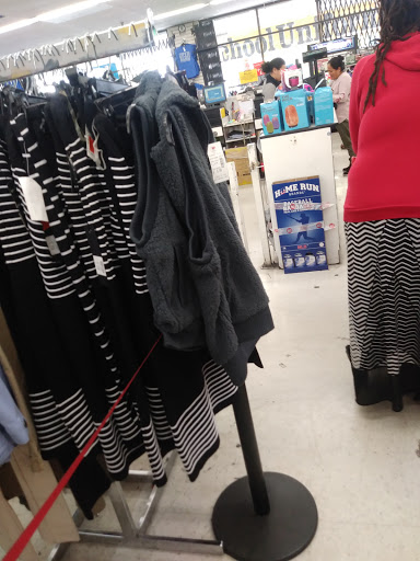 Discount Store «Fallas Paredes Discount Stores», reviews and photos, 5461 N Figueroa St, Highland Park, CA 90270, USA