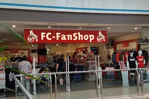 FC FanShop im Rhein-Center Weiden image