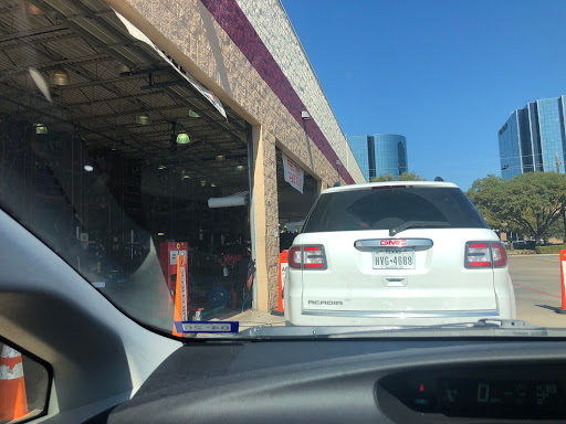 Tire Shop «Discount Tire Store - Dallas, TX», reviews and photos, 2976 Forest Ln, Dallas, TX 75234, USA