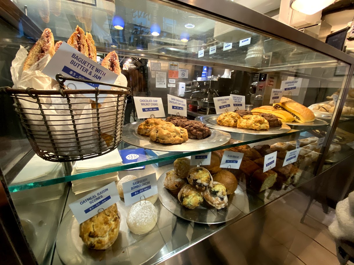 Levain Bakery – Original Location, 74th St, NYC