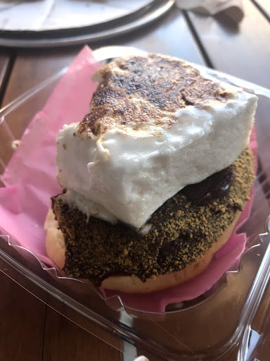 Donut Shop «Glazed Donut Works», reviews and photos, 2644 Elm St, Dallas, TX 75226, USA