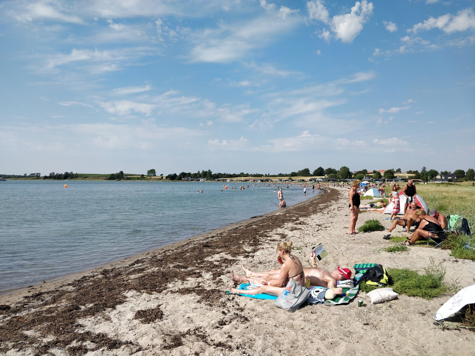 Foto von Fons Beach mit beiger sand Oberfläche
