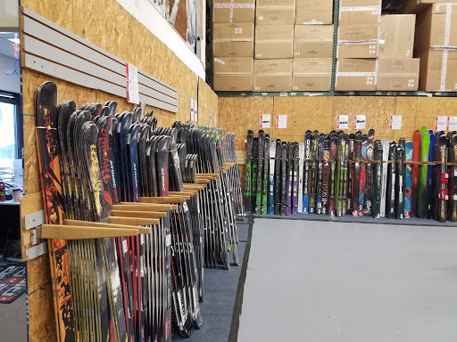 Outdoor Sports Store «Sun & Ski», reviews and photos, 14130 Sullyfield Cir, Chantilly, VA 20151, USA