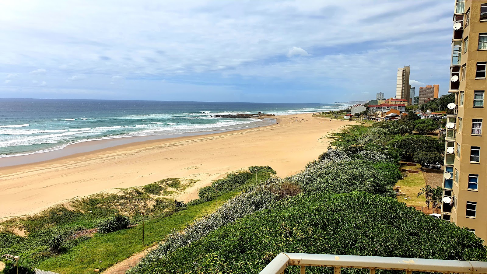 Foto von Amanzimtoti beach mit etwas sauber Sauberkeitsgrad