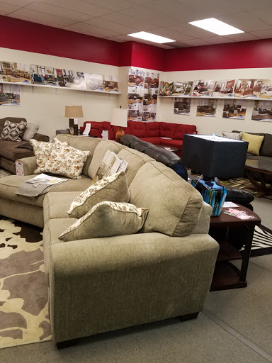 Furniture Store «Speedy Furniture of Monroeville», reviews and photos, 3841 William Penn Hwy, Monroeville, PA 15146, USA