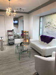 Sandra Alvarez - beauty lounge