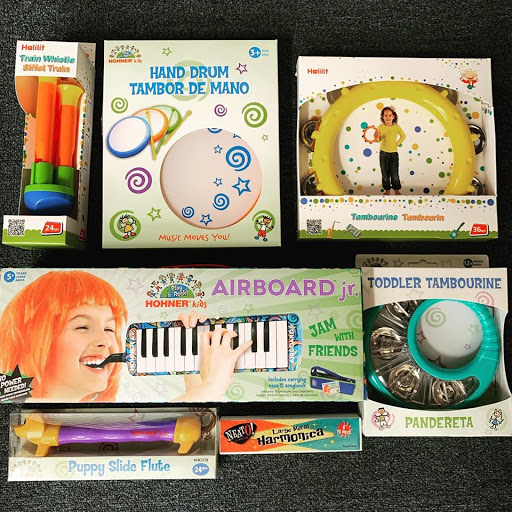 Toy Store «Mud Puddle Toys», reviews and photos, 1 Pleasant St, Marblehead, MA 01945, USA