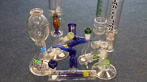 Tobacco Shop «Smoke N Pipes Smoke Shop», reviews and photos, 5306 Washington Ave, Houston, TX 77007, USA