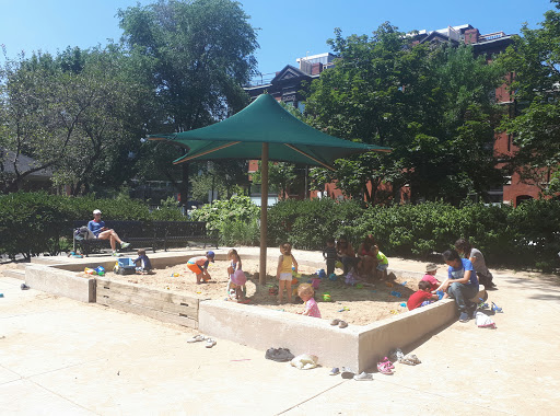 Park «Adams Playground Park», reviews and photos, 1919 N Seminary Ave, Chicago, IL 60614, USA