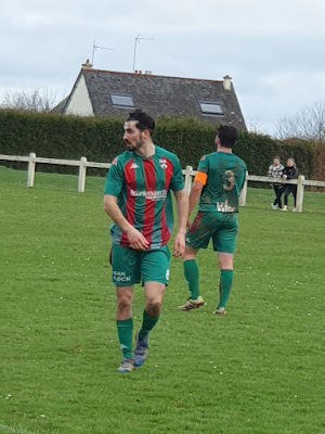 Terrain de foot de Naizin à Évellys