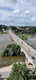 Photo n°18 de Porte de Loire à Tours ()