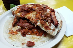 La Joya De Los Tacos image