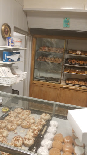 Donut Shop «Stan the Donut Man», reviews and photos, 1441 Wilmington Ave, Dayton, OH 45420, USA