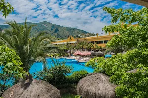 Rosa Agustina Club Resort & Spa image