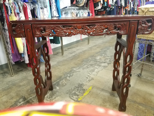 Thrift Store «Goodwill Central Texas - Dripping Springs», reviews and photos, 100 Commons Rd #2, Dripping Springs, TX 78620, USA