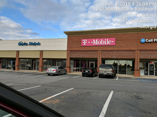 Cell Phone Store «T-Mobile», reviews and photos, 911 Market Pl Blvd #6, Cumming, GA 30041, USA