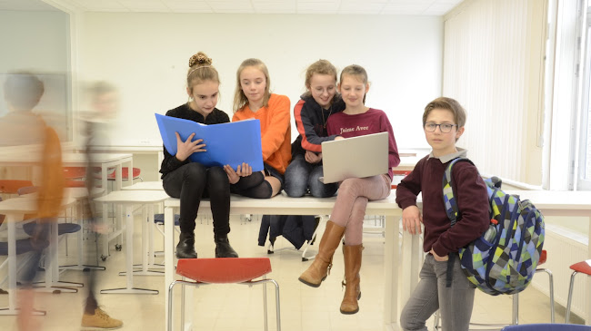 Beoordelingen van IHKA - H. Kindsheid Ardooie in Roeselare - School