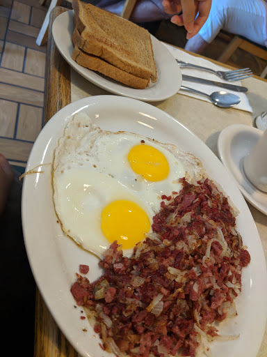 Family Restaurant «The Broadway Restaurant Catering & Ice Cream», reviews and photos, 100 Water St, Worcester, MA 01604, USA