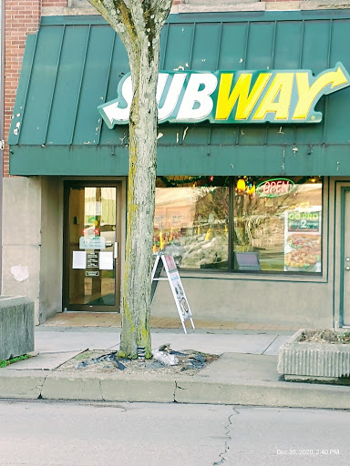 Restaurant «SUBWAY®Restaurants», reviews and photos, 407 McKean Ave, Charleroi, PA 15022, USA