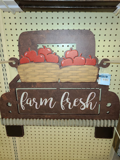 Craft Store «Hobby Lobby», reviews and photos, 210 Porters Vale Blvd, Valparaiso, IN 46383, USA