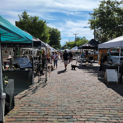 Riverfront Farmers Market