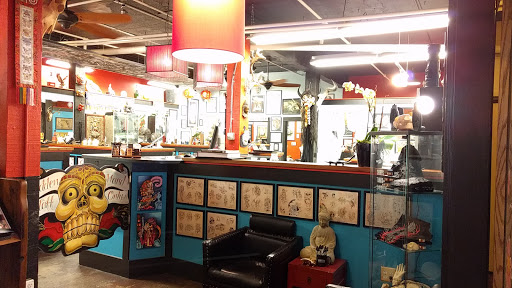 Tattoo Shop «Hidden Hand Tattoo», reviews and photos, 3516 Fremont Pl N A, Seattle, WA 98103, USA