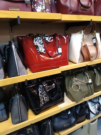 Outlet Mall «Tanger Outlet Locust Grove», reviews and photos, 1000 Tanger Dr, Locust Grove, GA 30248, USA