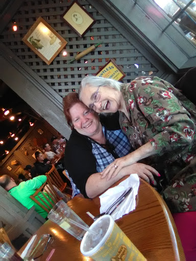 American Restaurant «Cracker Barrel Old Country Store», reviews and photos, 236 Pauline Dr, York, PA 17402, USA