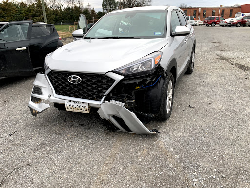 Auto Body Shop «Berglund Body Works», reviews and photos, 2609 Plantation Rd NE, Roanoke, VA 24012, USA