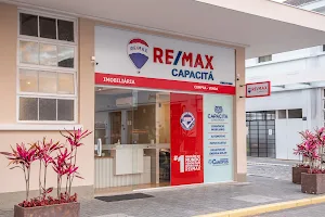 REMAX CAPACITÁ image