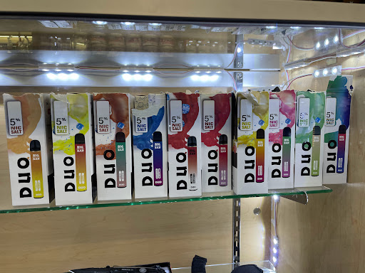 Vaporizer Store «Vape Master & Smoke Shop», reviews and photos, 1708 Long Beach Blvd, Long Beach, CA 90813, USA