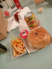 Plats et boissons du Restaurant de hamburgers Burger Café à Marseille - n°5