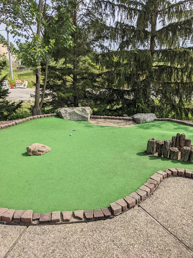 Miniature Golf Course «Highland Park Golf Learning Center», reviews and photos, 2205 Skokie Valley Rd, Highland Park, IL 60035, USA