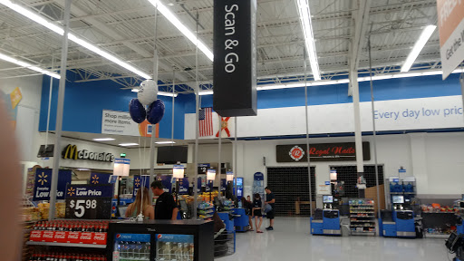Department Store «Walmart Supercenter», reviews and photos, 1699 N Woodland Blvd, DeLand, FL 32720, USA