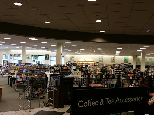 Book Store «Barnes & Noble», reviews and photos, 4831 U.S. 9, Howell, NJ 07731, USA