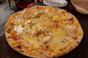Pizzeria på Gärdet- Pizza Gärdet - Pasta - Salladsbar - Kebab - Hamburgare - Hemkörning Hemleverans