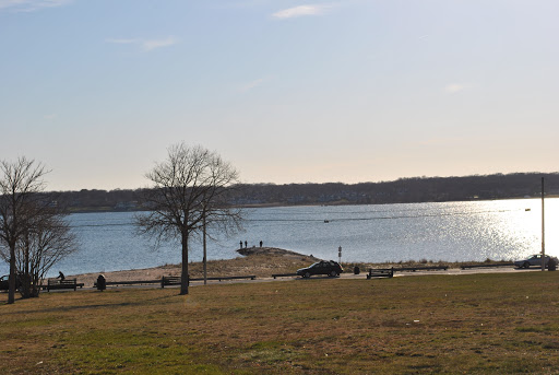 Park «Kelly Park», reviews and photos, S Main St & Globe St, Fall River, MA 02724, USA