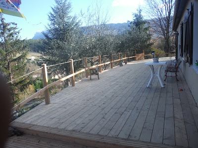 AT BOIS à Montmeyran