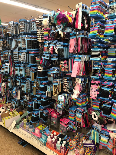 Dollar Store «Dollar Tree», reviews and photos, 181 S Rosemead Blvd, Pasadena, CA 91107, USA