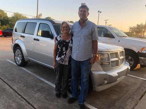 Used Car Dealer «Manuel Used Cars», reviews and photos, 8075 Boulevard 26, North Richland Hills, TX 76180, USA