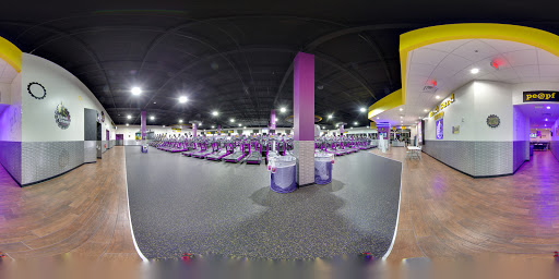 Gym «Planet Fitness», reviews and photos, 735 N 14th St, Leesburg, FL 34748, USA